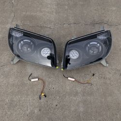 Toyota 4Runner 03-05 Headlights TEQ Customs