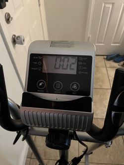 Elliptical exercises machine