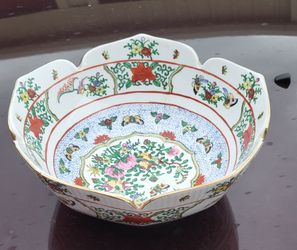 ROSE MEDALLION BOWL