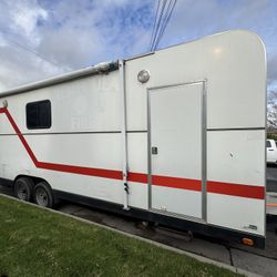 8.5x24 Enclosed Trailer 