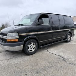 2004 Express Van