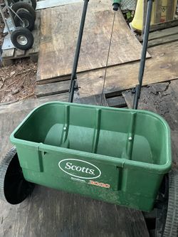 Seed Dispenser