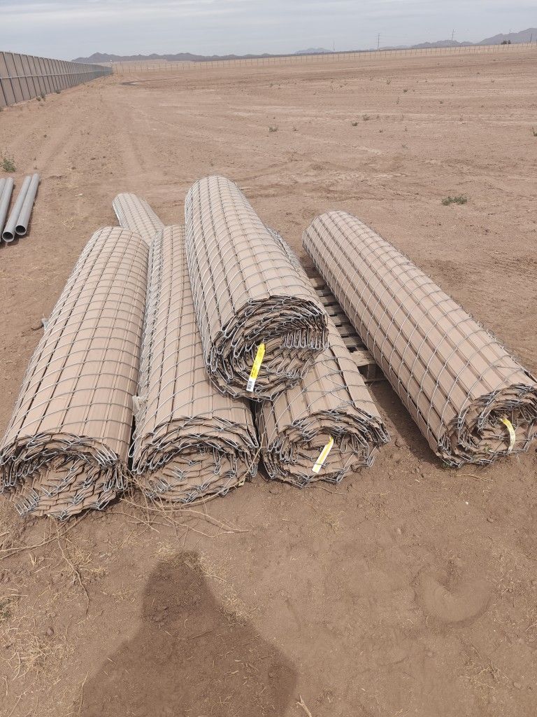 Chain Link Fence With Privacy Slats