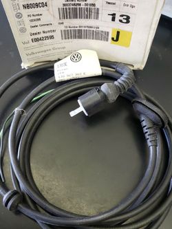 VOLKSWAGEN... ABS SENSORS.... NEW....