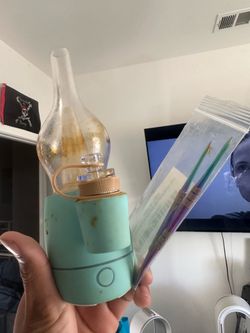 Kandypen Oura dab