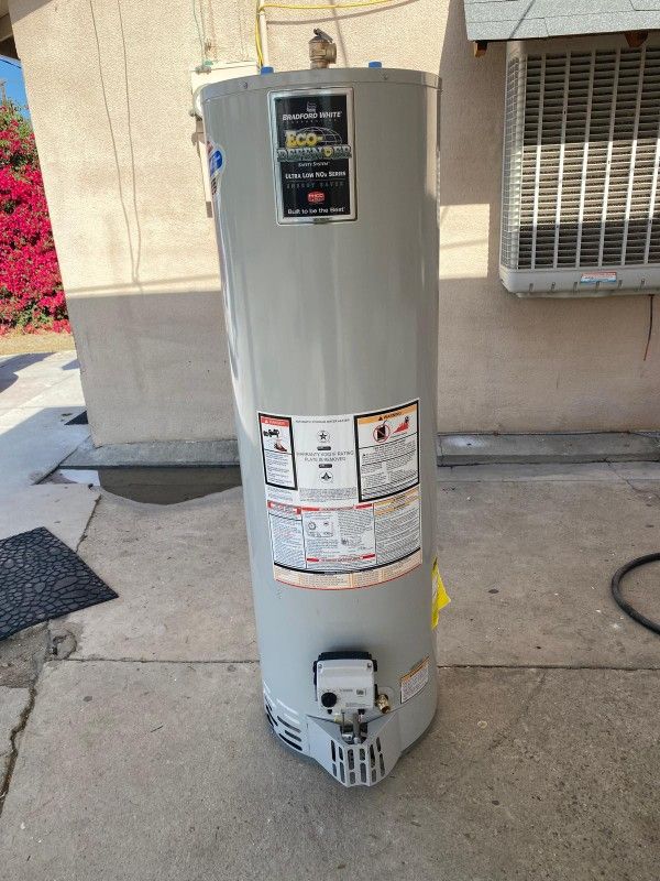 Water Heater 30 Gallons