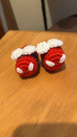 Spiderman Themed Crochet Bees