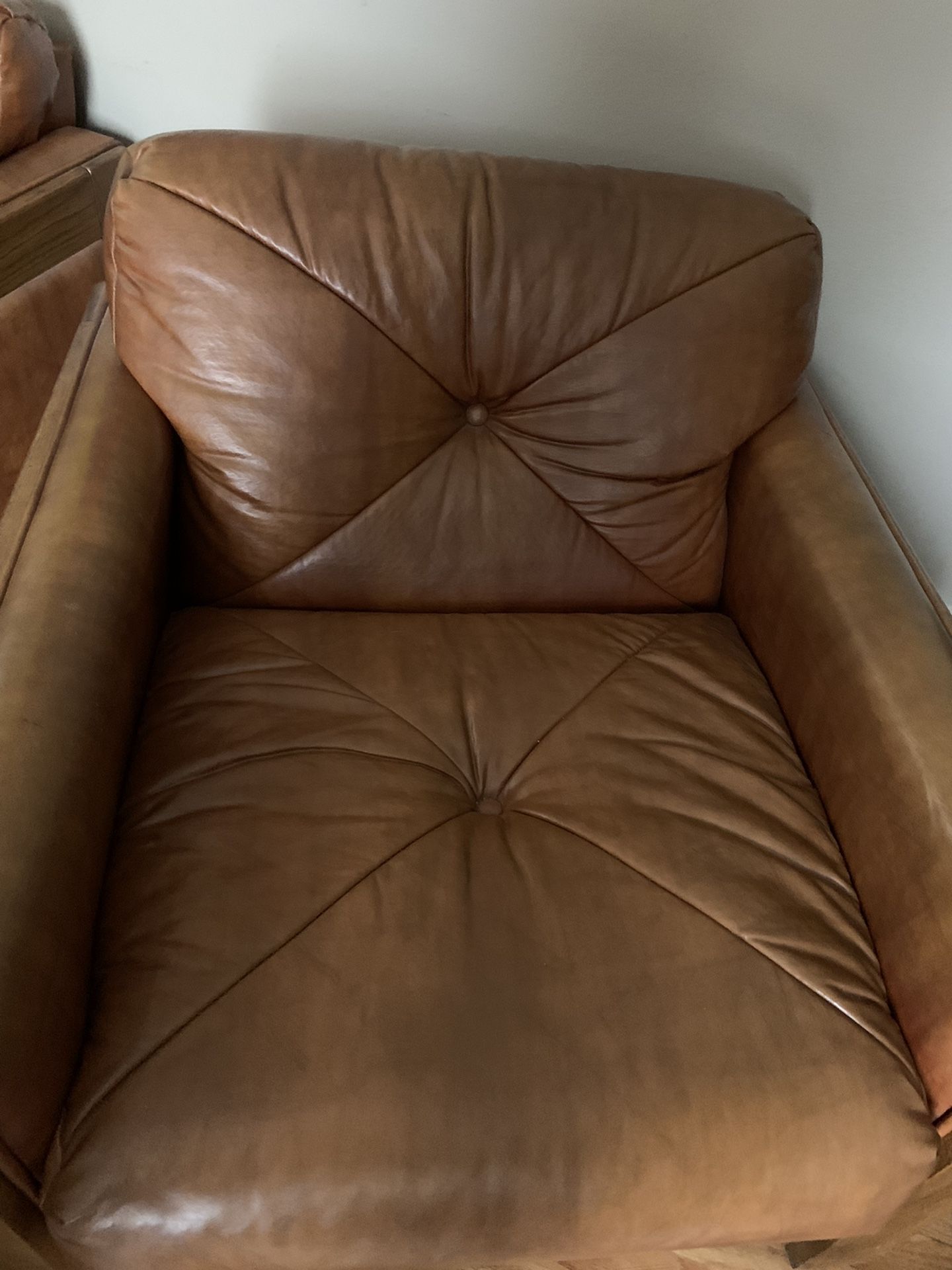 Brown chocolate leather lawyer seeds with wooden interior to it all authentic leather