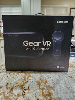 SAMSUNG Gear VR w/Controller