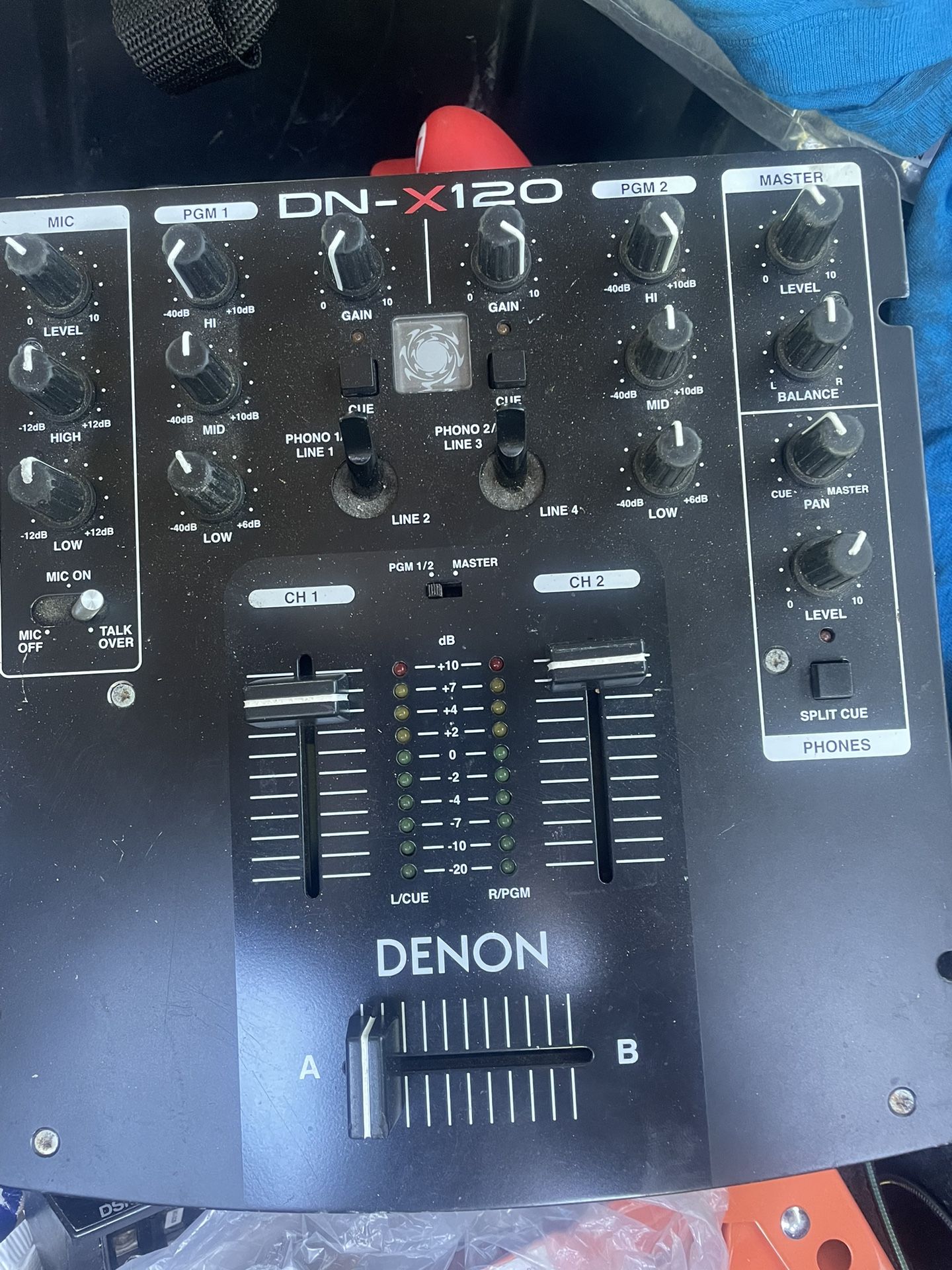 Denon Mixer