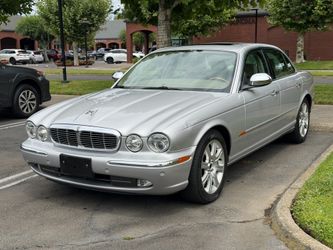 Jaguar XJ8