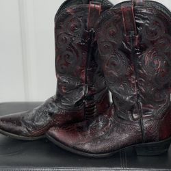 Cowboy Boots &Long Leather Coat Plus