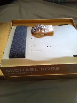 Michael kors women belt