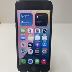 iPhone SE (2020) 2nd generation- Unlocked