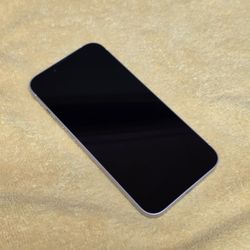 Apple iPhone 14 - 256GB - READ DESCRIP