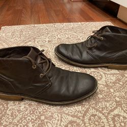 Ugg Australia Leighton Bomber Men Round Toe Leather Chukka Boot 9.5