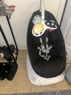 4 Moms Swing