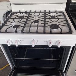 Frigidaire Gas Stove W/ 5 Burners 