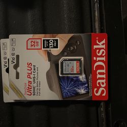 Sandisk - Ultra Plus 32gb Sdhc Card