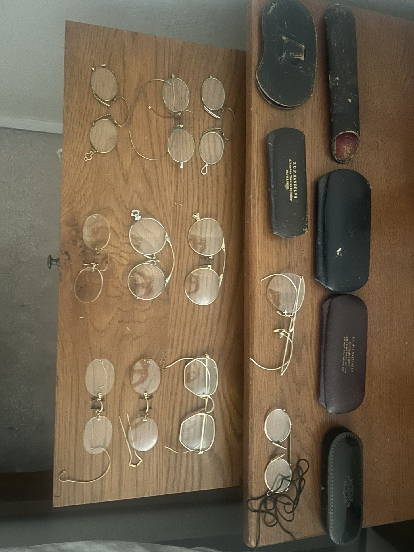 Antique / Vintage eyeglasses and assorted Cases