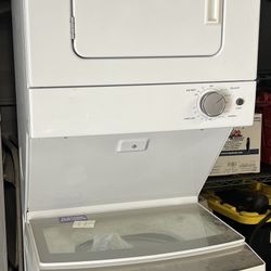 Whirpool Washer And Dryer 