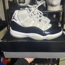 Jordan 11 Concords size 9 