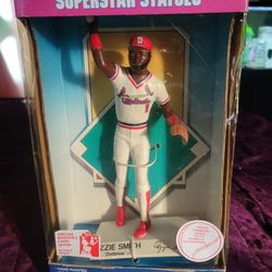 Baseball Superstar 1988 St Louis Cardinals Ozzie Smith Statue / Figure Orig. Box

