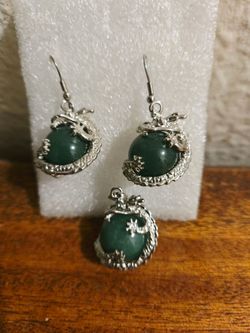 3pc. EARRINGS & PENDANT Set Green Round Stone Wrapped with Silvertone Dragon