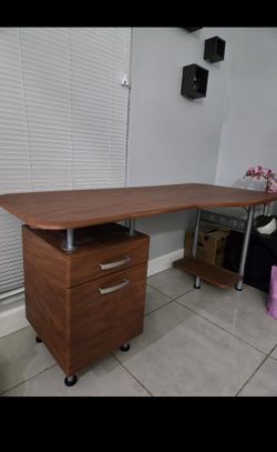 Computer Desk