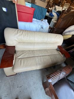 Couches, Recliners, Chairs, Bench
