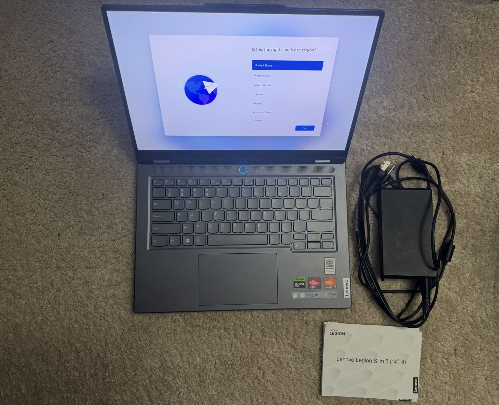 Gaming Laptop OLED: Lenovo Legion Slim 5 14” 8
