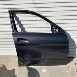 2012 2019 MERCEDES BENZ GL GL450 RIGHT FRONT DOOR OEM 