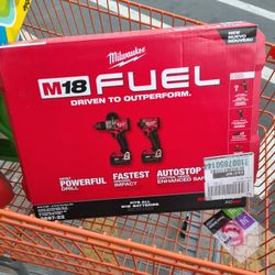 Milwaukee M-18 2 Tool Combo Kit