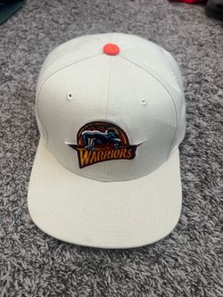 Golden State Warriors hat $25