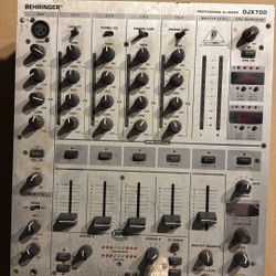 Behringer Djx700