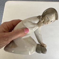 Lladro Figurine