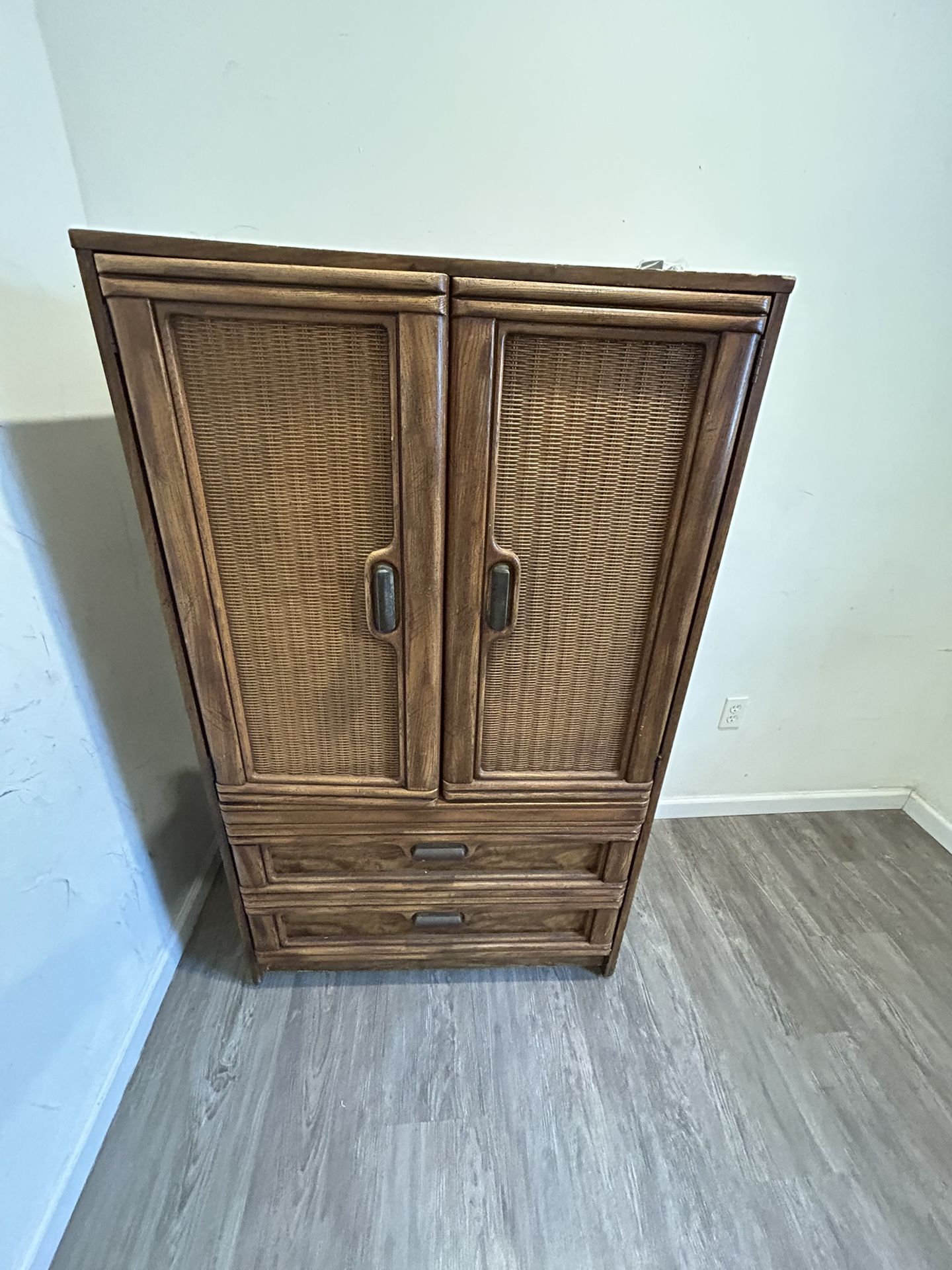 Dresser Shelf