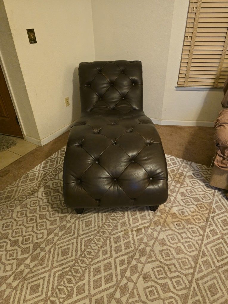 Psych Chair  Really Nice