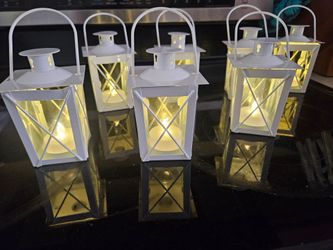 7 White Metal Mini Lanterns With Tealights