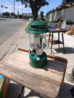 Old Coleman Lantern 2 Mantle Model 220