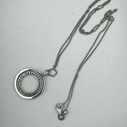 Pandora necklace with double circles pendant 