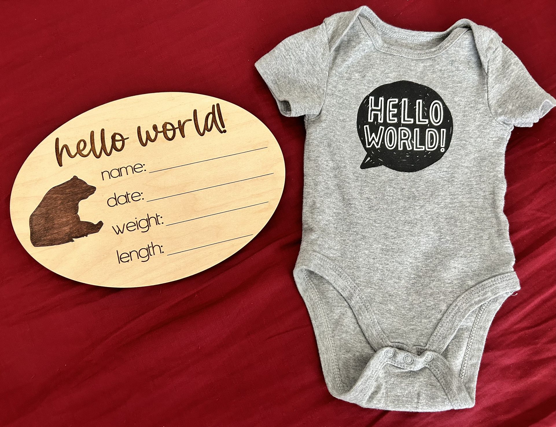 Baby Announcement And Onesie (0-3months)