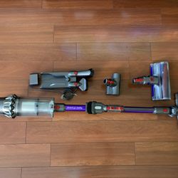 Dyson V11 Animal