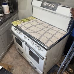 Gaffers & Sattler Stove