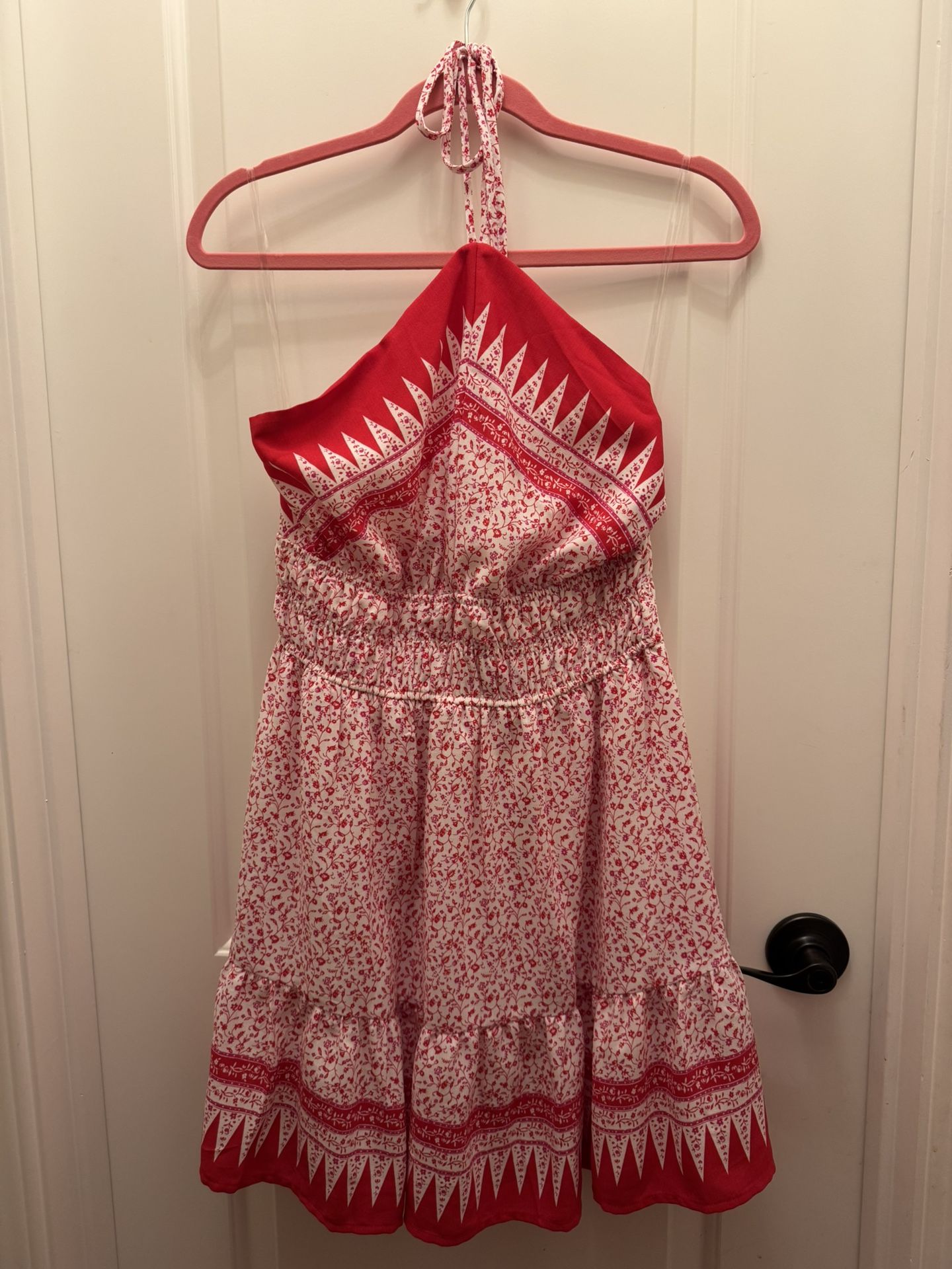 Stylish Comfy Dress Size Medium For Sale