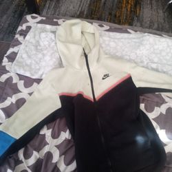 Lime Black Nike Tech