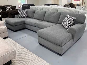 Livingroom furniture , sofas , sectionals , same day delivery 🚚