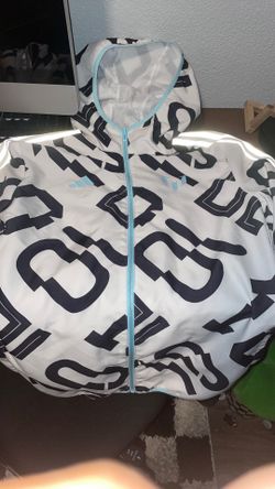Messi coat