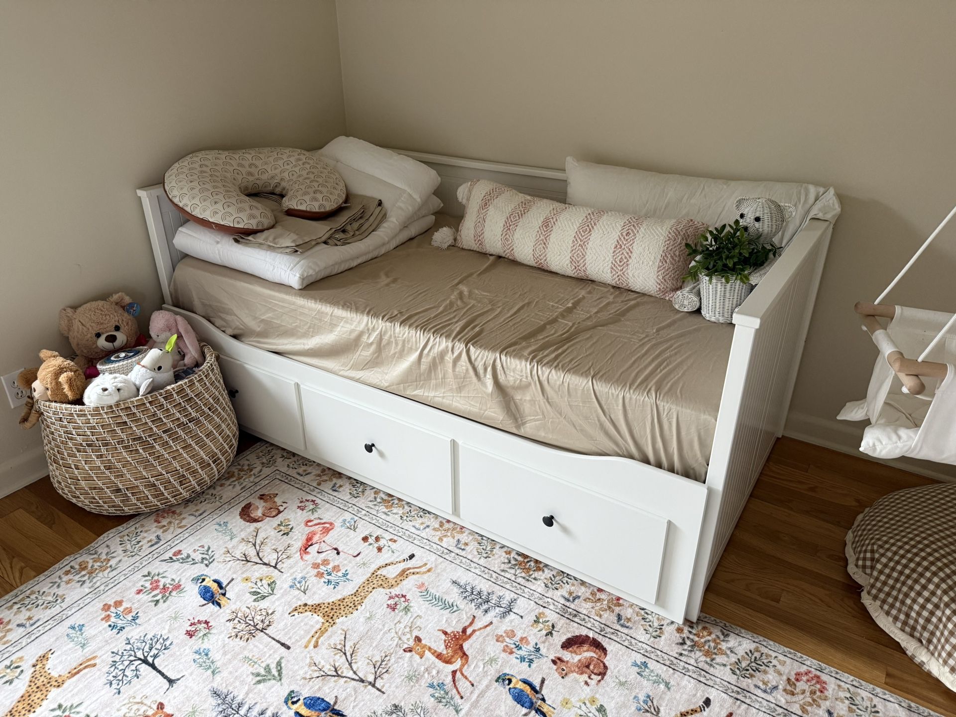 IKEA Hemnes Daybed With Two Twin Mattresses