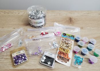NEW/Used Bundle of Assorted Rhinestones & Sequins
